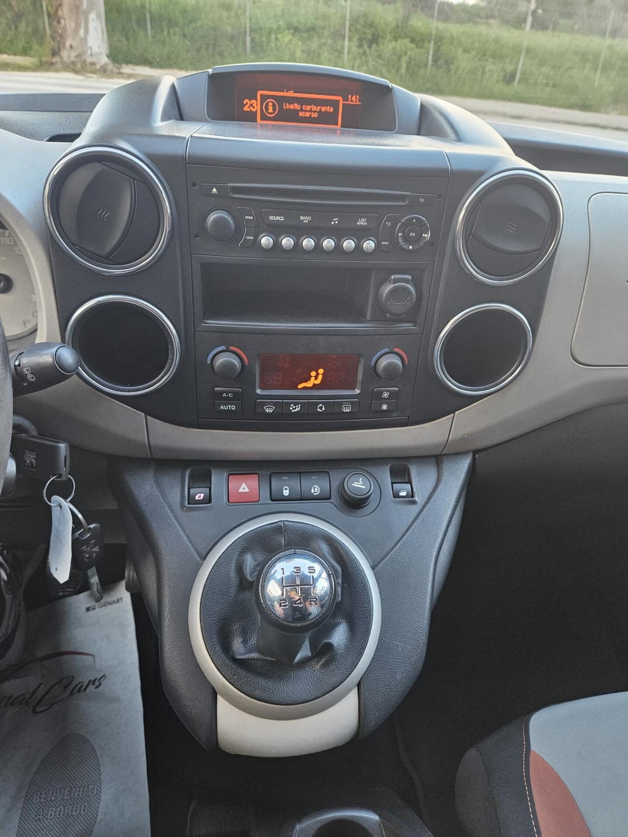 PEUGEOT PARTNER Tepee 1.6 HDi 92cv Outdoor