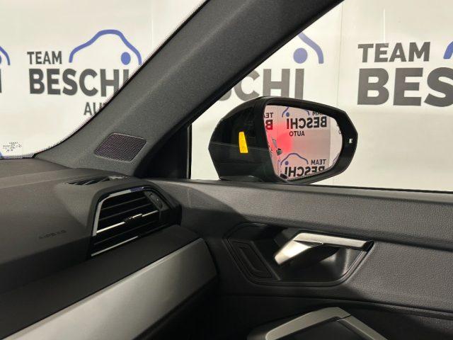 AUDI Q3 Sportback 35 TFSI S tronic Identity Black