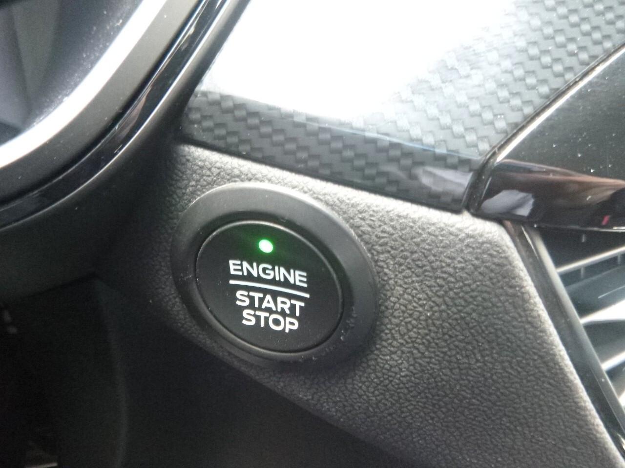 Ford Kuga 1.5 EcoBlue 120 CV 2WD ST-Line X NEOPATENTATI