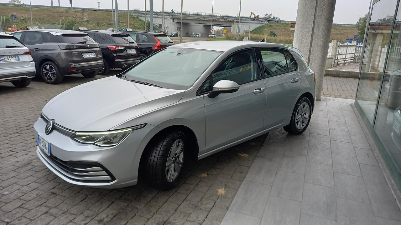 Volkswagen Golf 1.5 eTSI 130 CV EVO ACT DSG Life