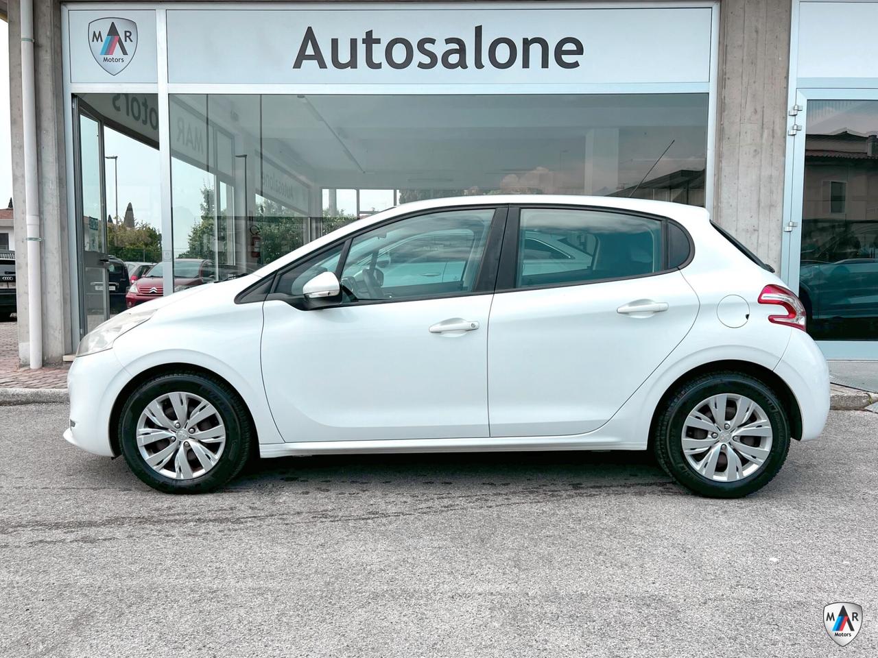 Peugeot 208 1.4 HDi 68 CV 5 porte Access