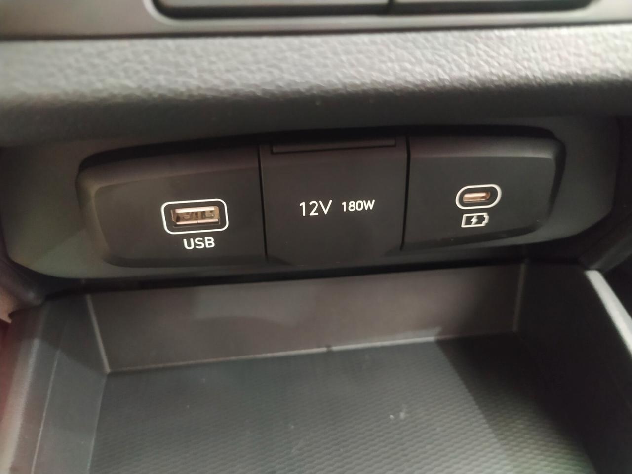 Hyundai i10 Connectline (5 ANNI GARANZIA)