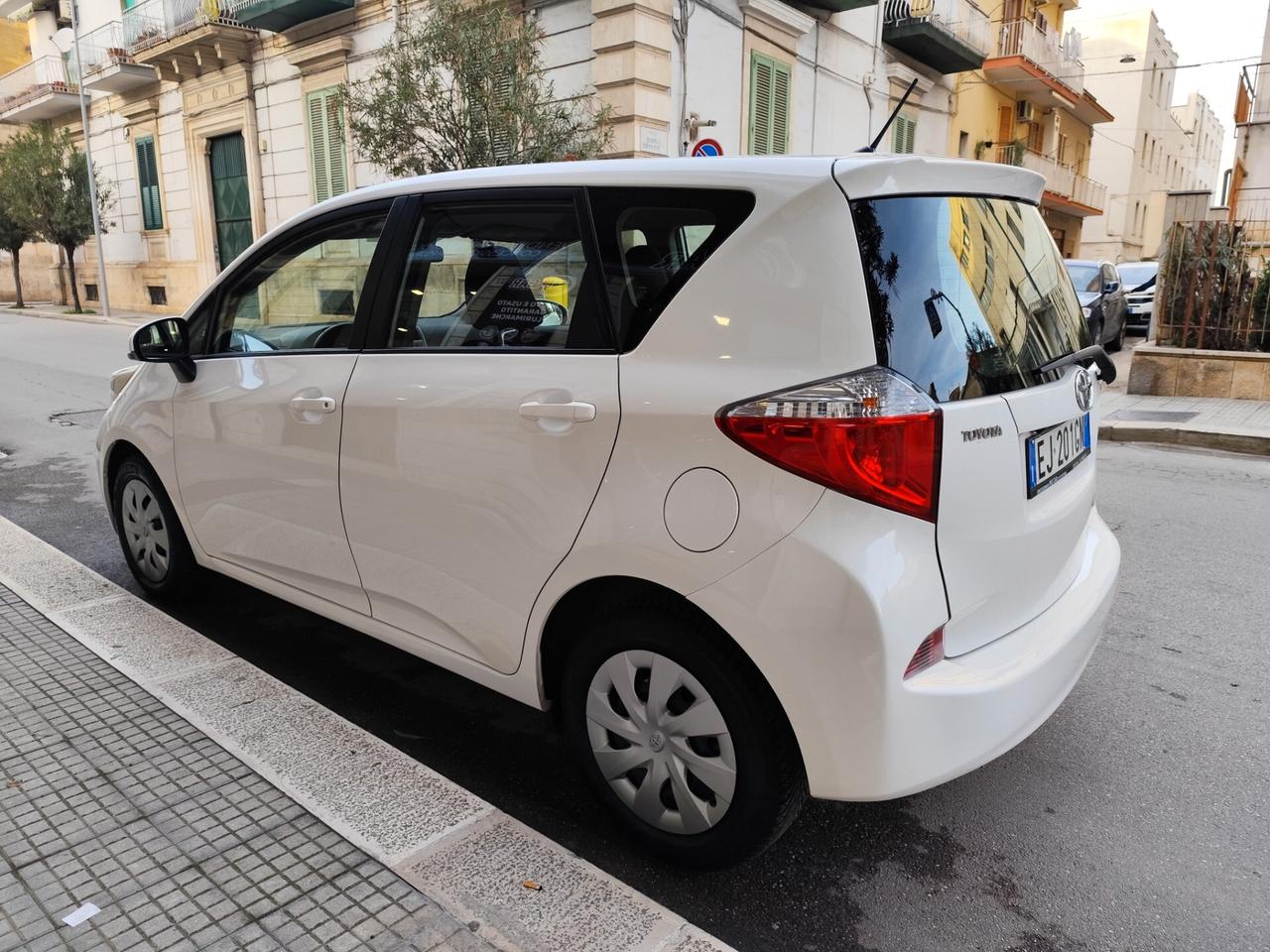 Toyota Verso-S 1.3 MT BENZINA 99CV PERFETTA