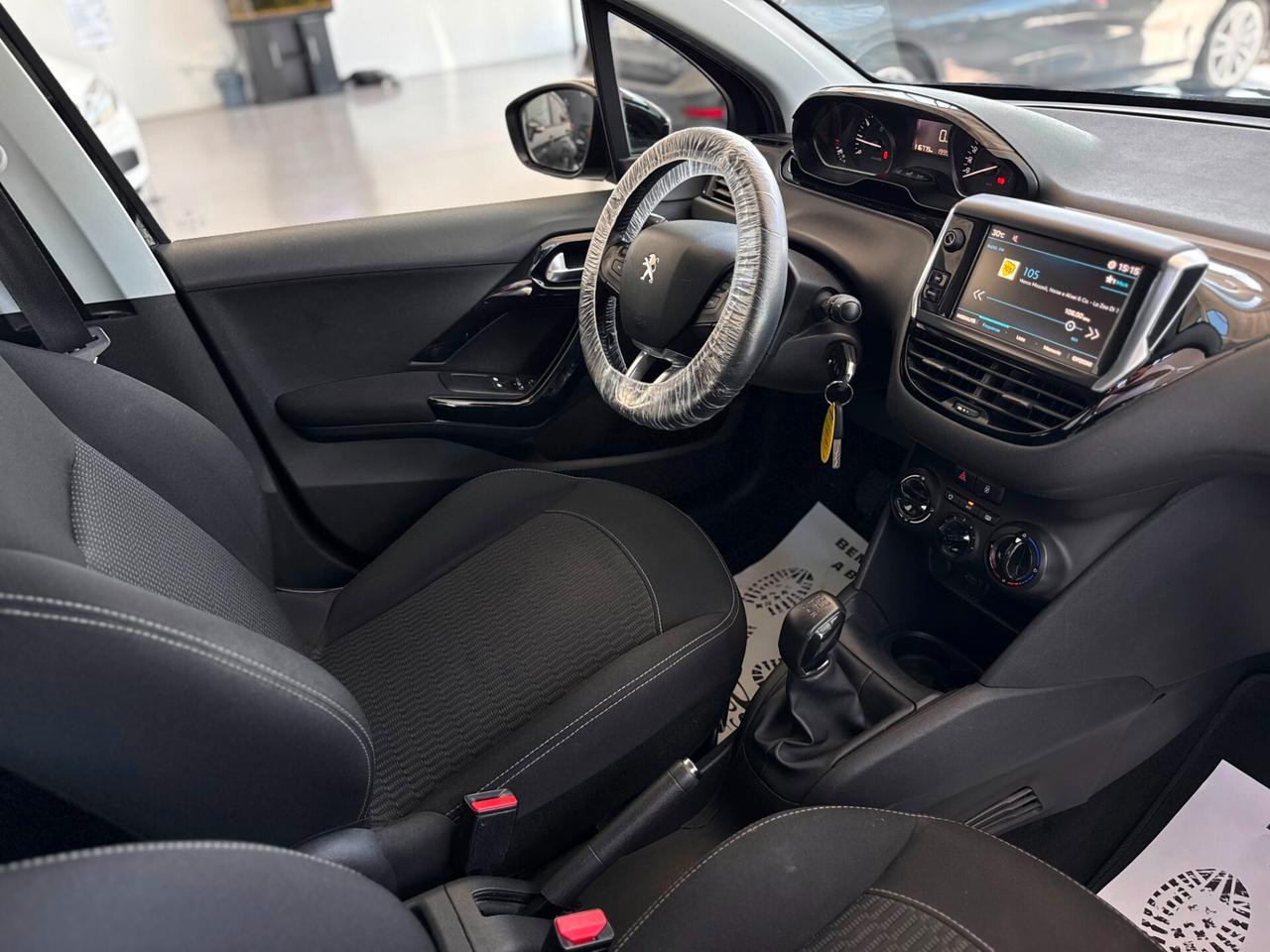 Peugeot 208 PureTech 82 5p. GPL Active