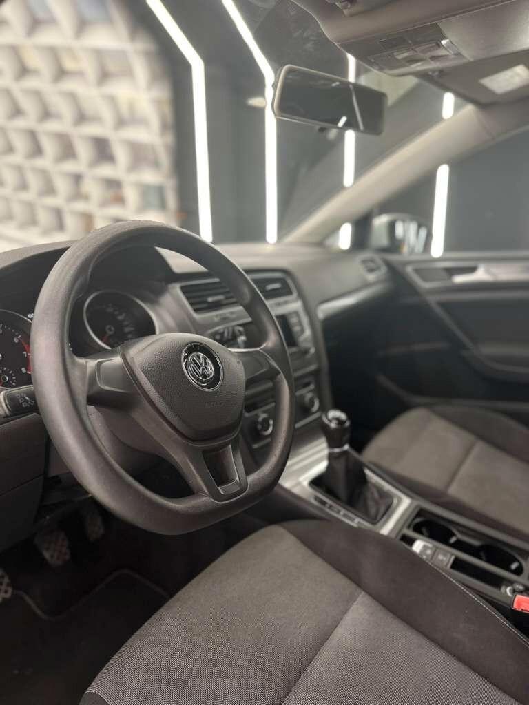 Volkswagen Golf Business 1.4 TGI 5p. Highline BlueMotion