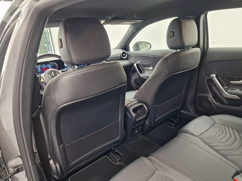 Mercedes-Benz Classe A A 180 Automatic Progressive Adv Plus IVA ESPOSTA