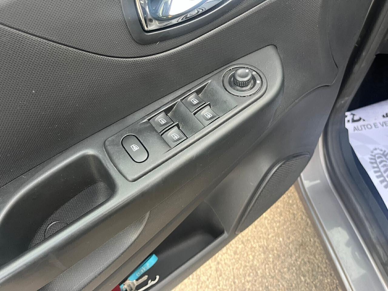 Renault Captur dCi Energy Life Unipro 2015