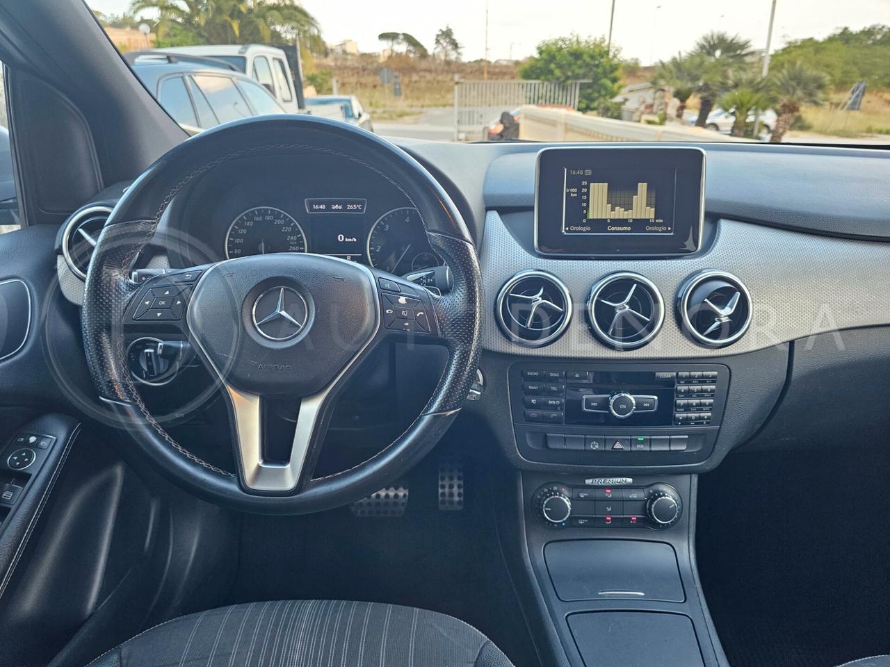 Mercedes-benz B 200 B 180 CDI BlueEFFICIENCY Premium#AUTO#LED#NAVI#XENO#PELLE