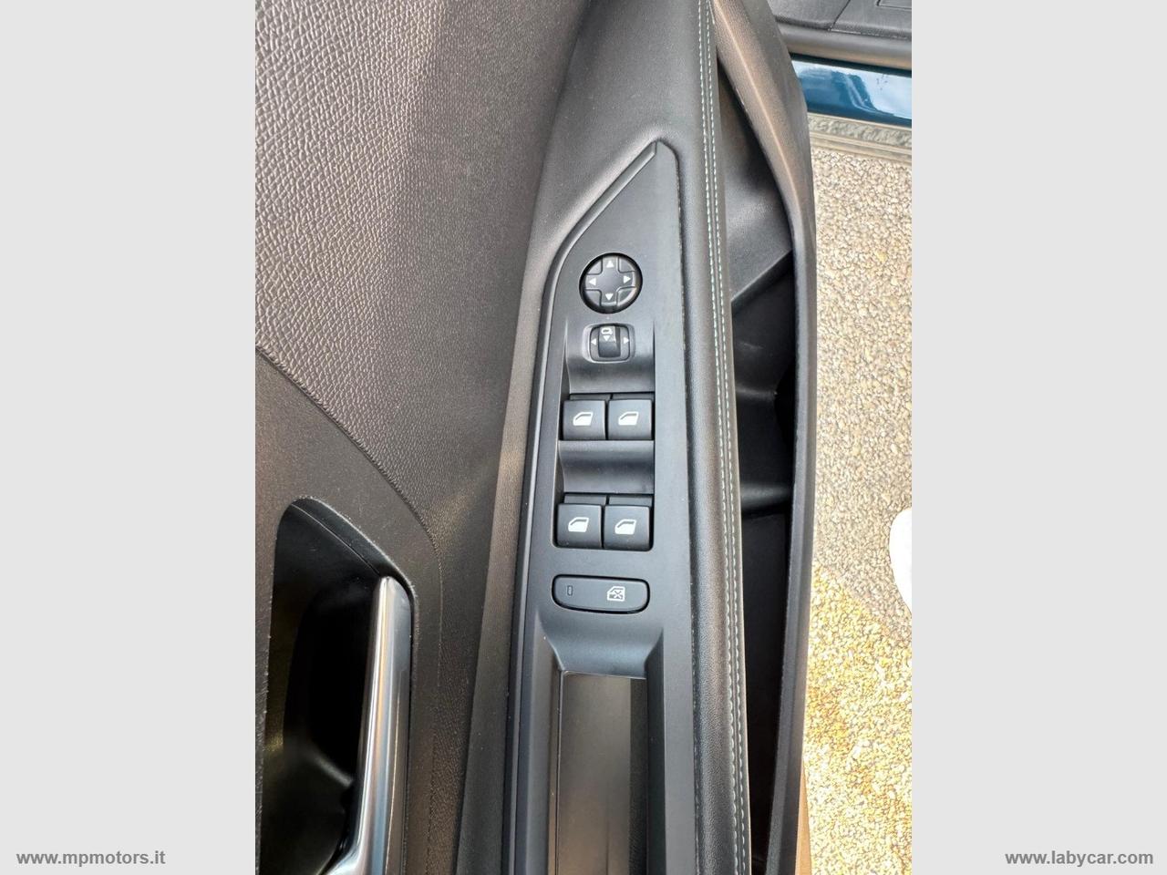 PEUGEOT 3008 ALLURE EAT8 1.5 HDi 130CV AUTOMATICA