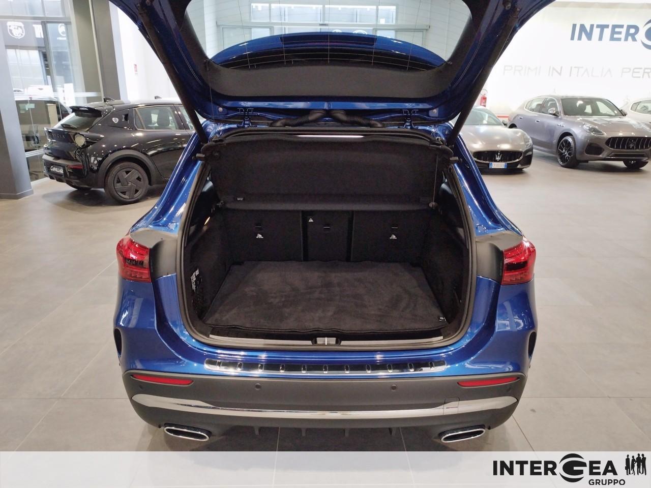 Mercedes-Benz GLA 200 d AMG Line Premium auto
