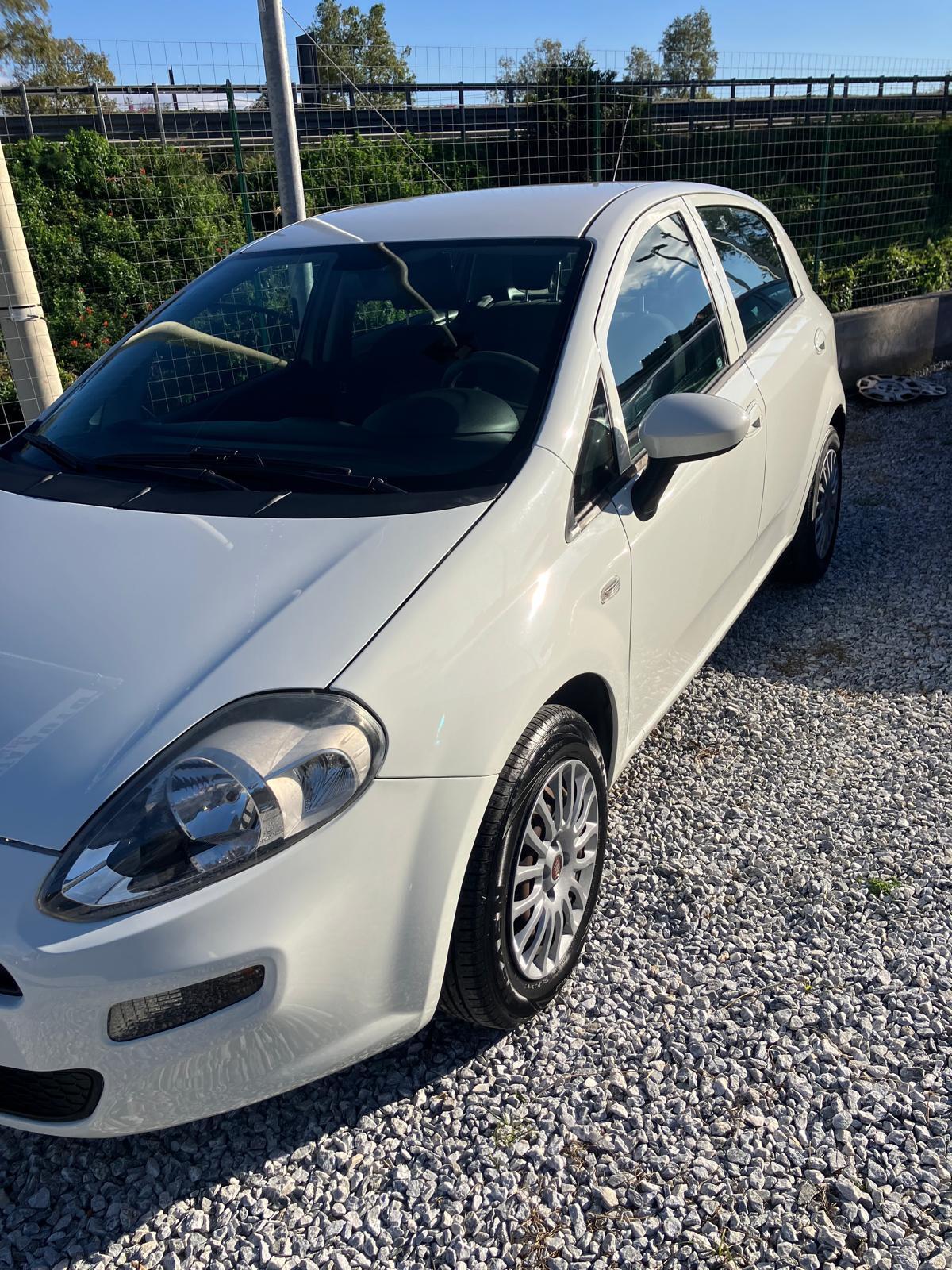 Fiat Punto 1.2 5 porte Street NEOPATENTATI, UNICO PROPRIETARIO