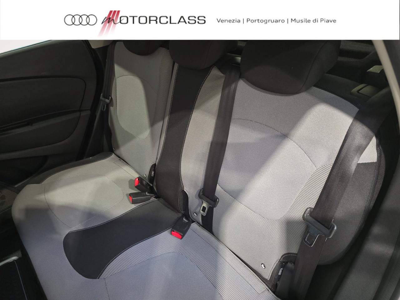 Renault Captur 1.2 tce 120cv intens edc s&s e6