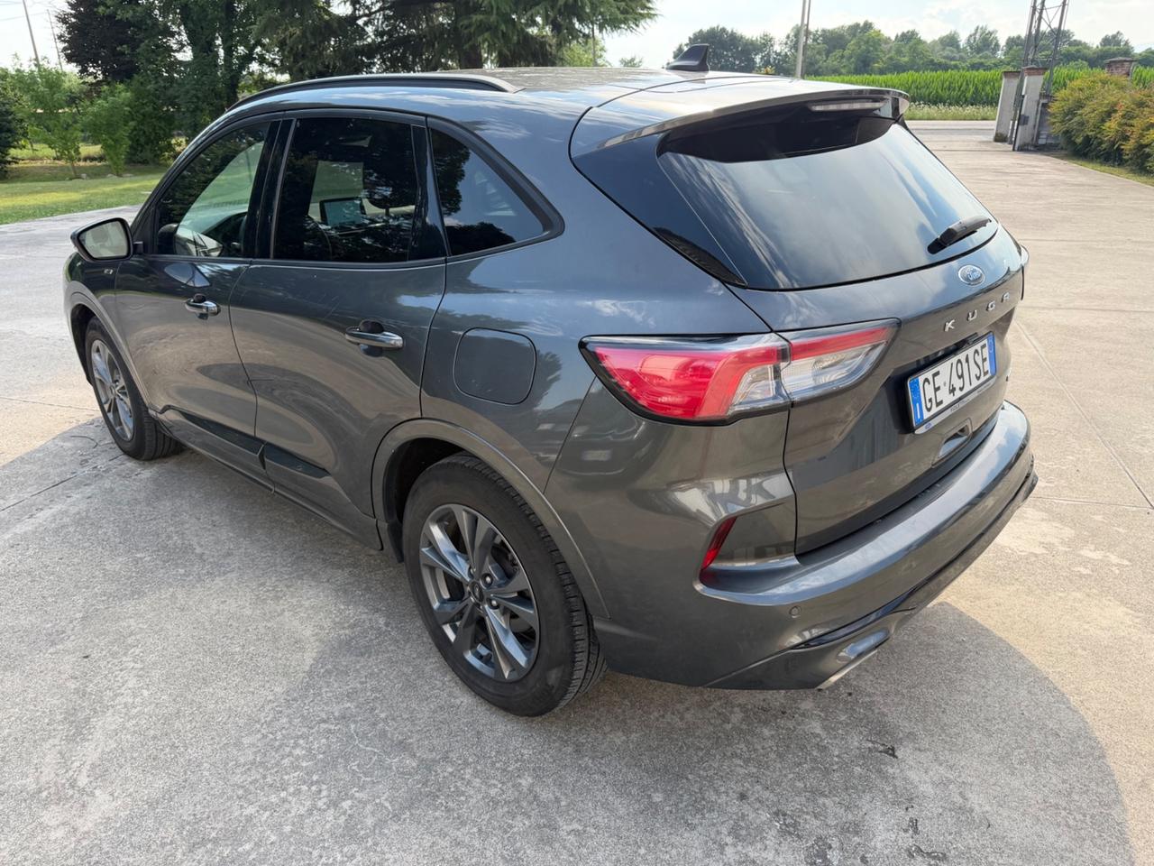 Ford Kuga 2.5 Full Hybrid 190 CV CVT AWD Titanium Business