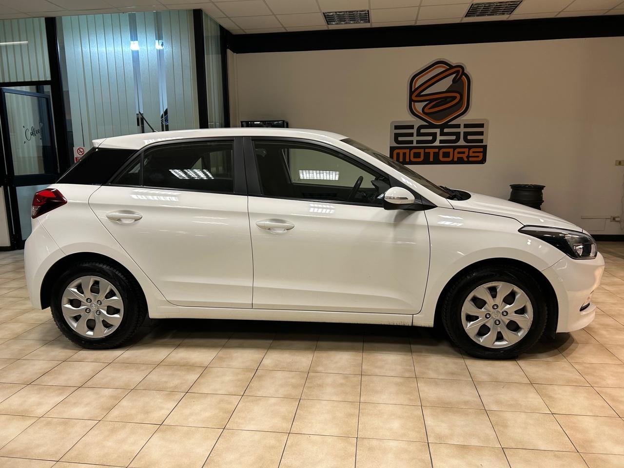 Hyundai i20 1.1 CRDi 75 CV 117.000 KM