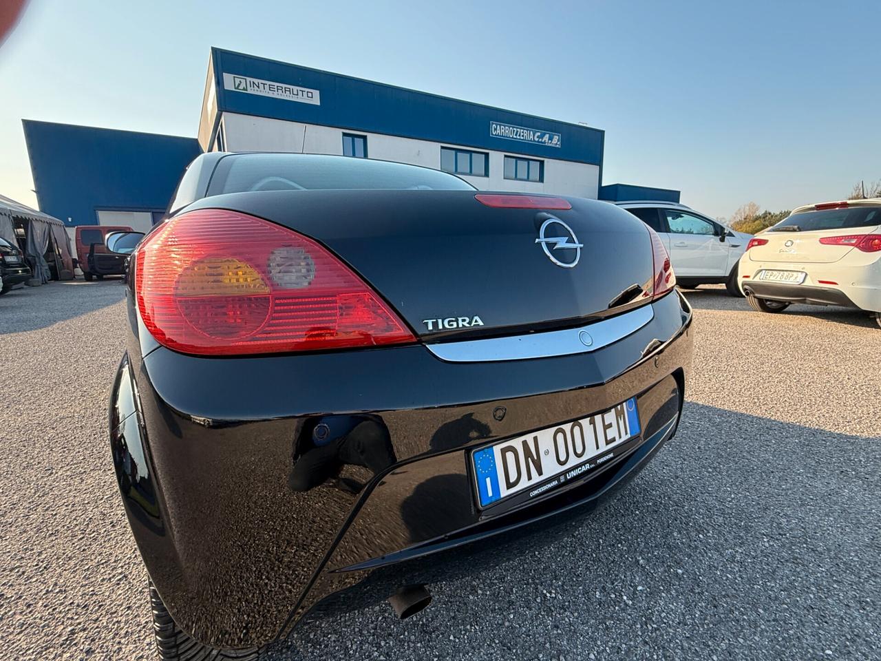 Opel Tigra TwinTop 1.4 16V Sport