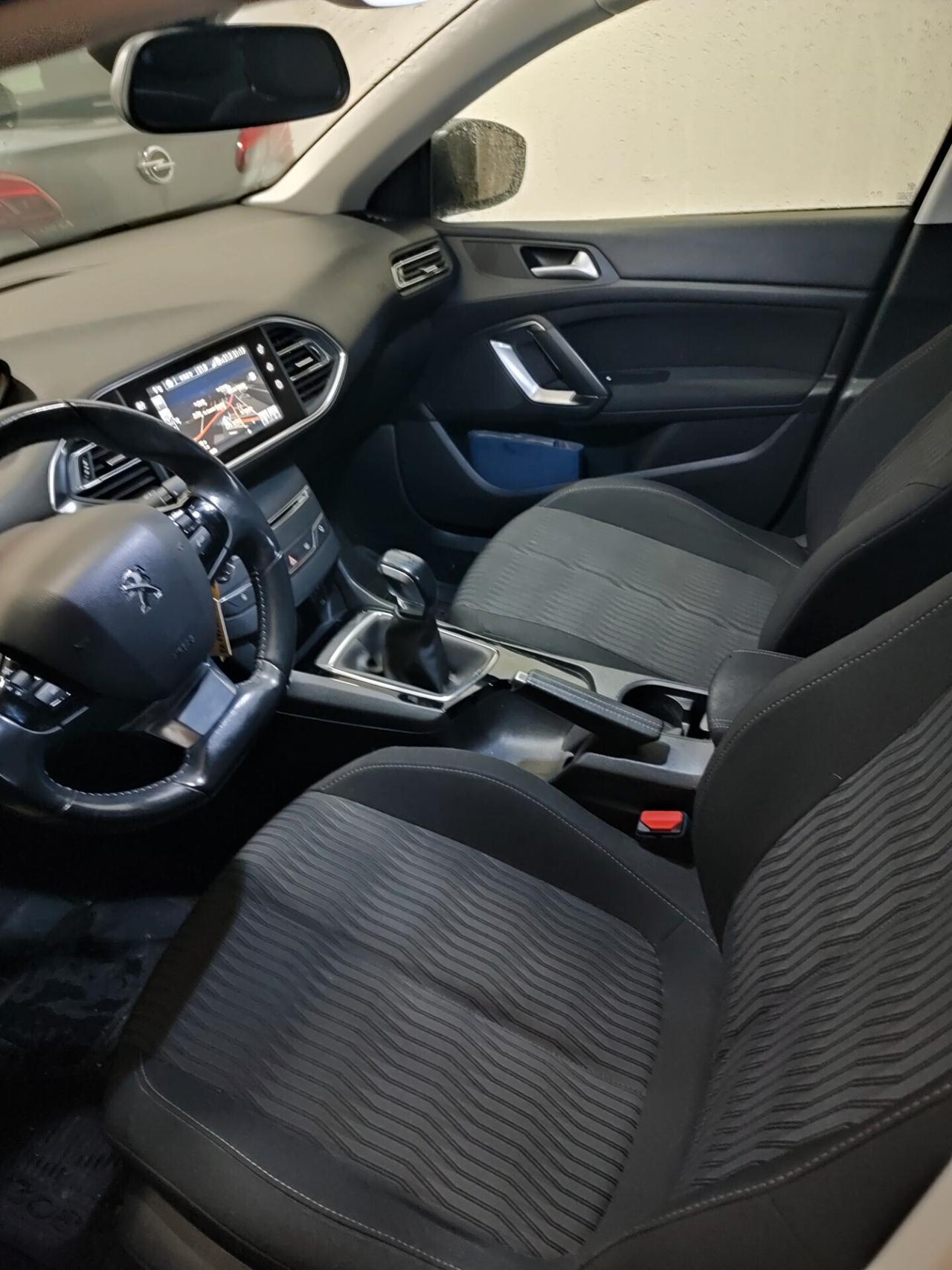 PEUGEOT 308 DEL 2014 TURBO BENZINA EURO6B 8GOMME