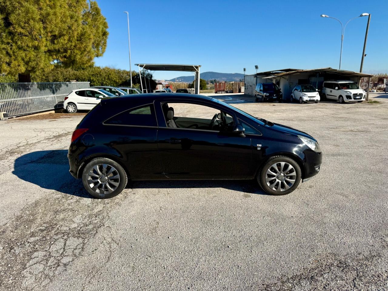 Opel Corsa Diesel 1.3 CDTi 75cavalli NEOPATENTATI