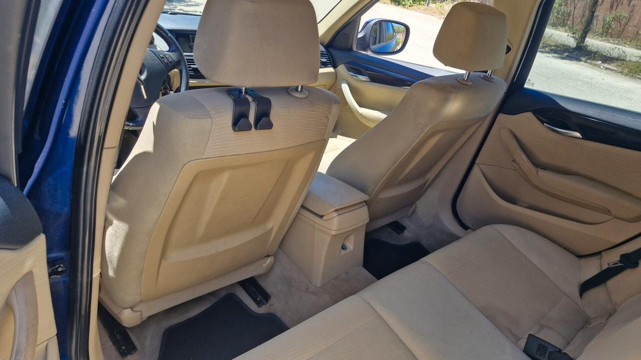 Bmw X1 sDrive20d Eletta 2012