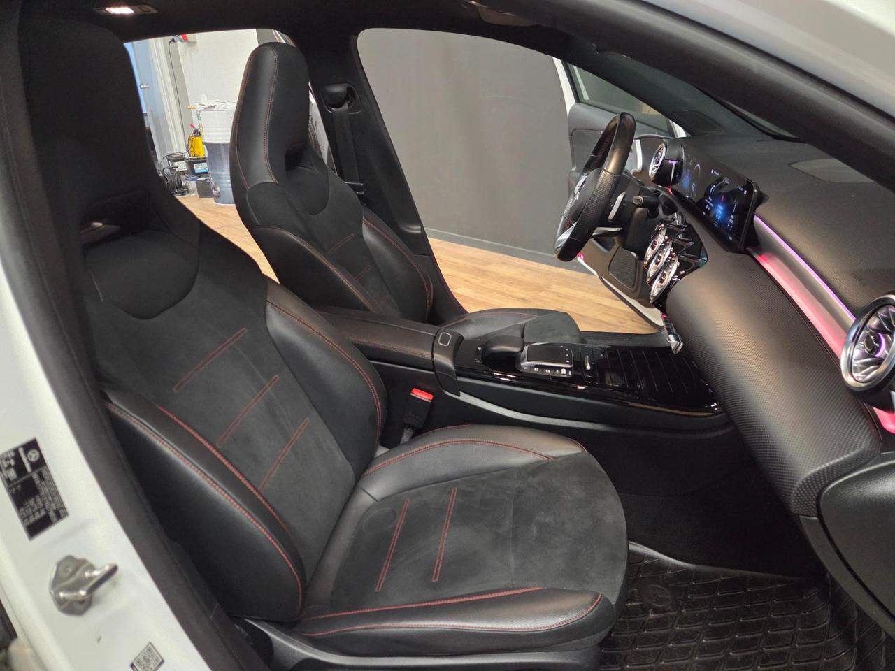 Mercedes Classe A A 200 d Premium Night edition auto