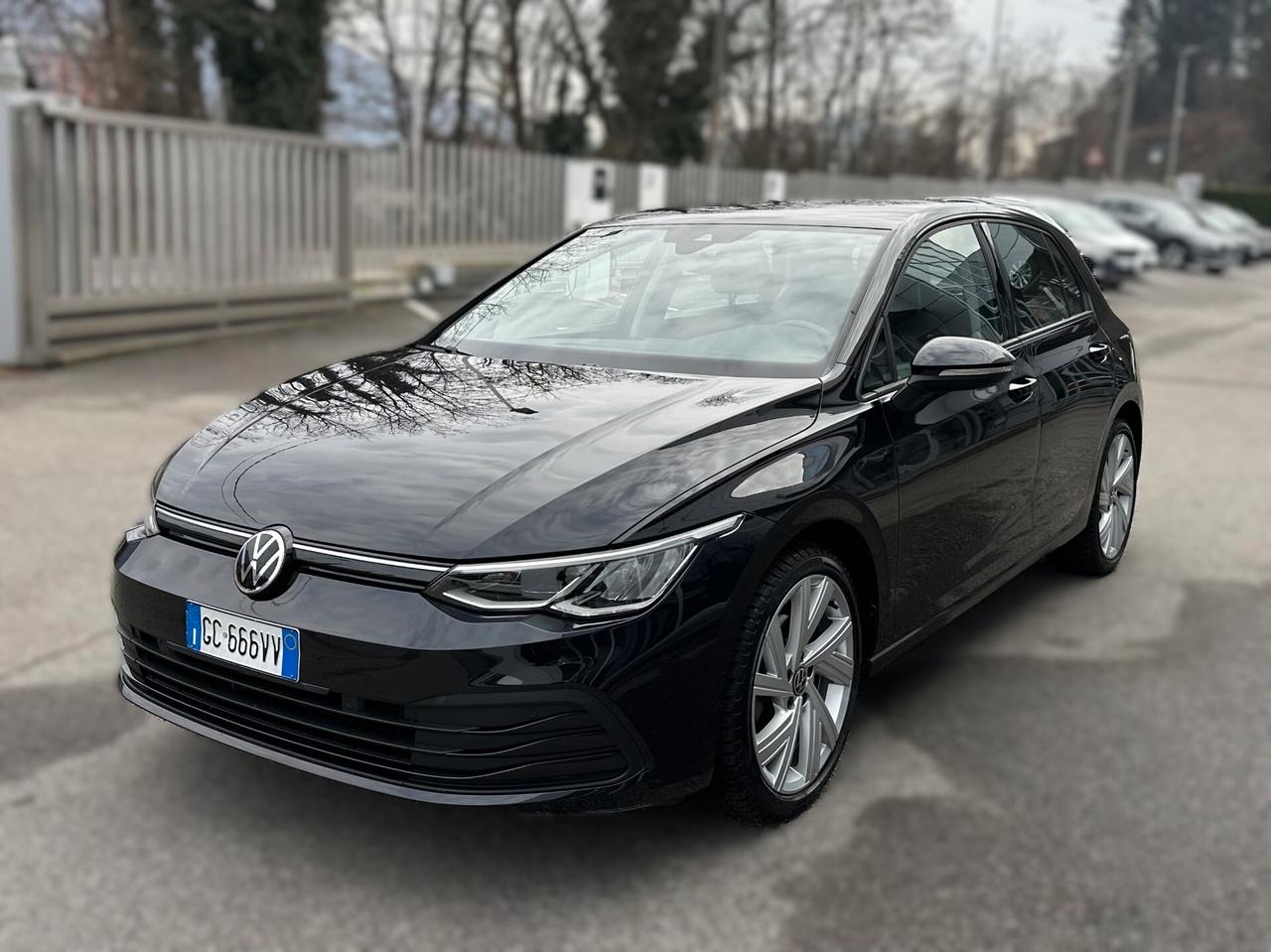 Volkswagen Golf 1.0 TSI EVO Life