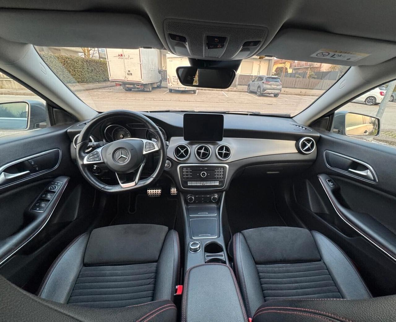 Mercedes-benz CLA 200 d S.W. 4Matic Automatic Business NEOPATENTATI