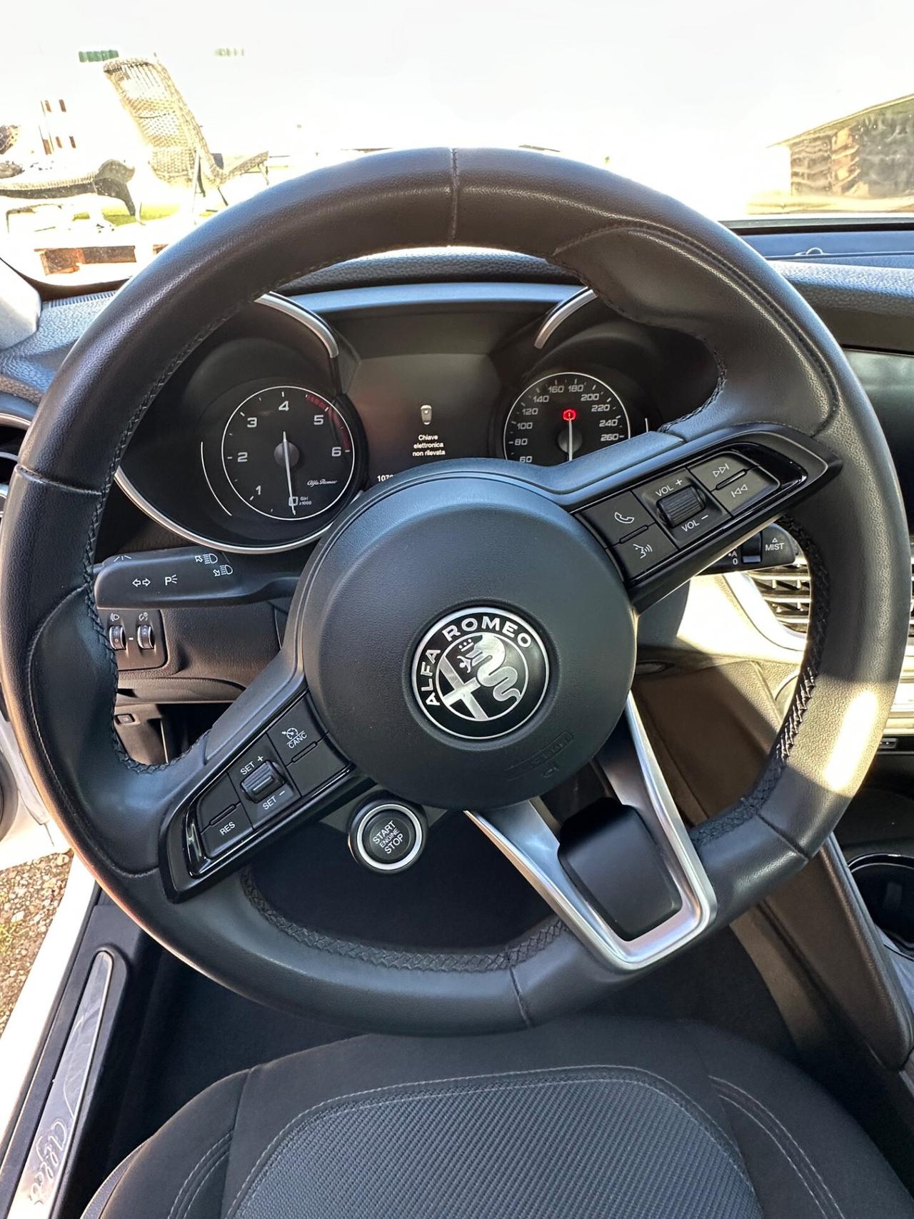 Alfa Romeo Giulia 2.2 Turbodiesel 136 CV AT8 Super