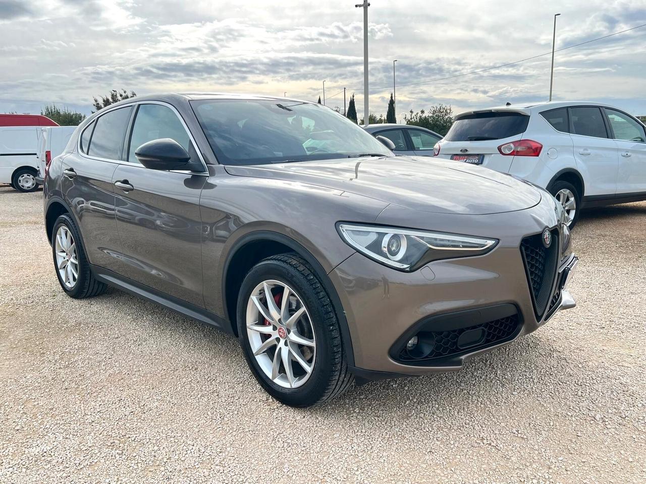 Alfa Stelvio 2.2 210 CV AT8 Q4 Super
