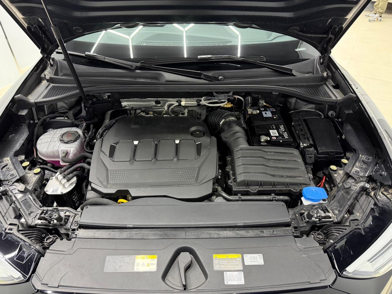 Audi Q3 35 TDI S tronic Sline black 2120km