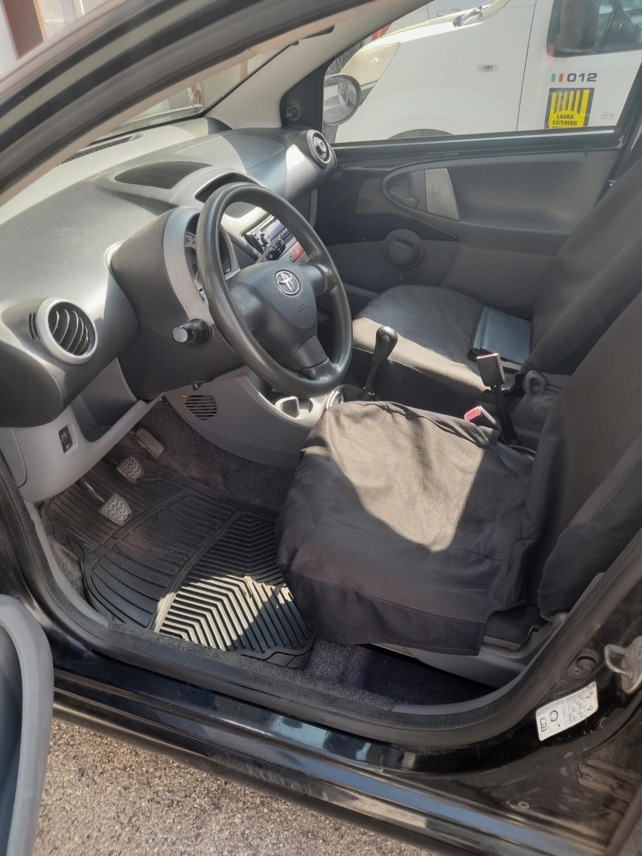 Toyota Aygo 1.0 12V VVT-i 5 porte