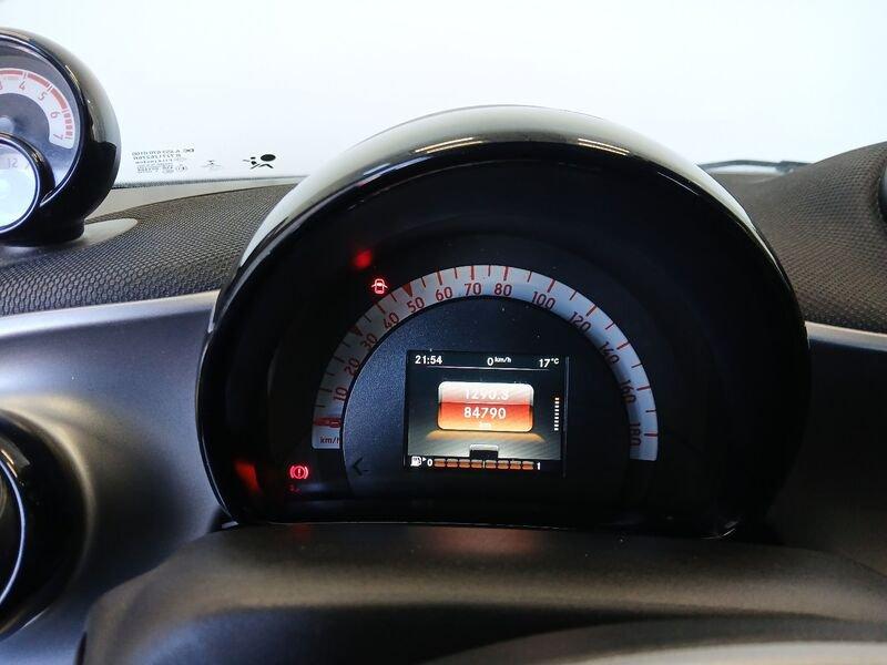 smart forfour II 2015 1.0 Passion 71cv twinamic my18