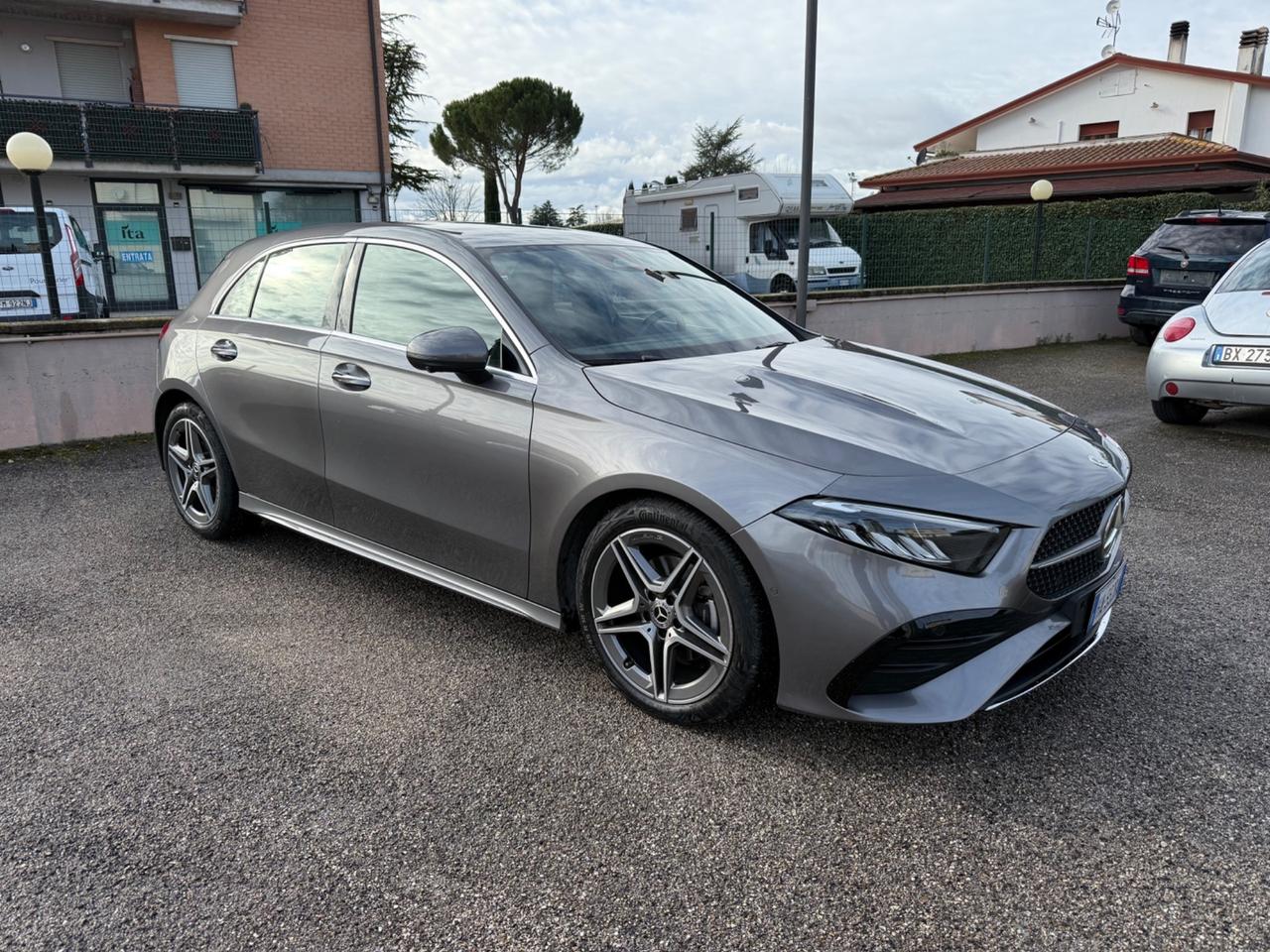 Mercedes-benz A 180 d AMG Line Premium