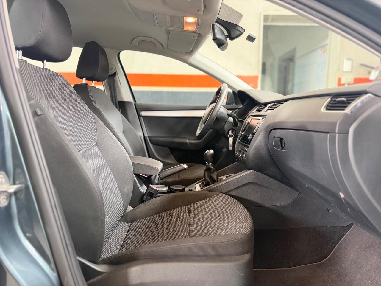 Skoda Octavia 1.4 TSI Active G-Tec NEOPATENTATI