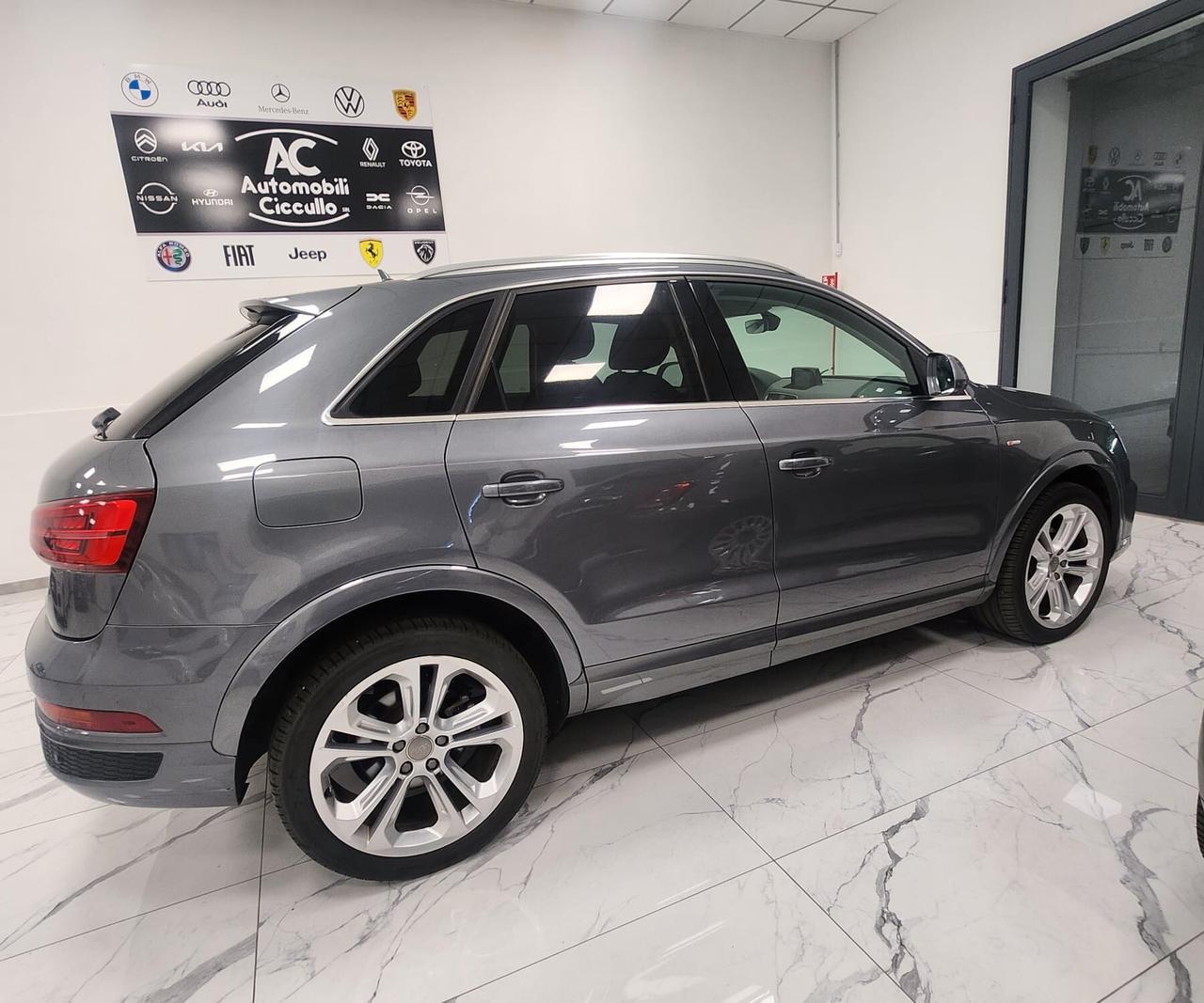 Audi Q3 2.0 TDI 150 CV quattro S line Edition