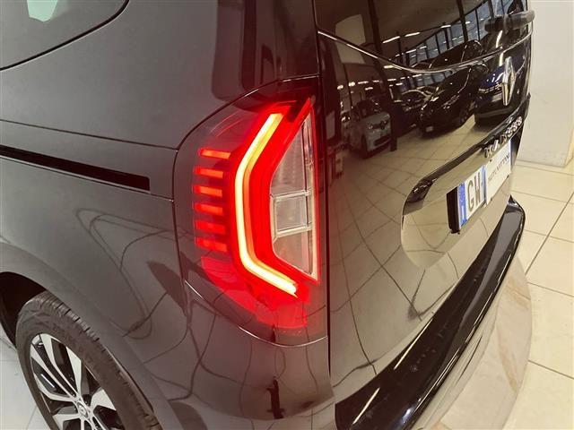 RENAULT Kangoo 1.3 TCe Equilibre