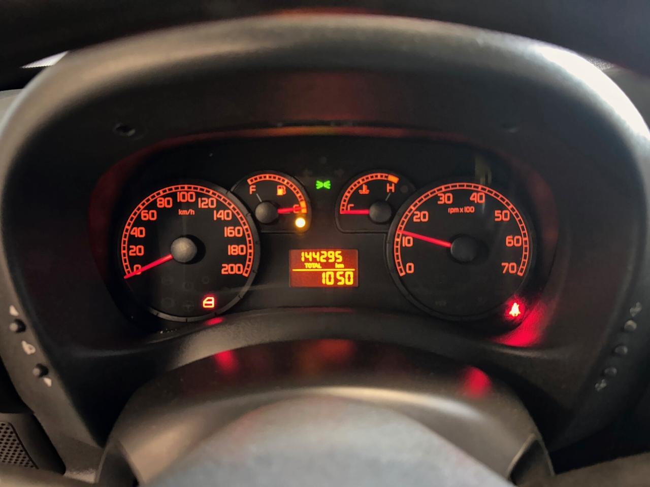 FIAT DOBLO 1.4 BENZINA 7 POSTI