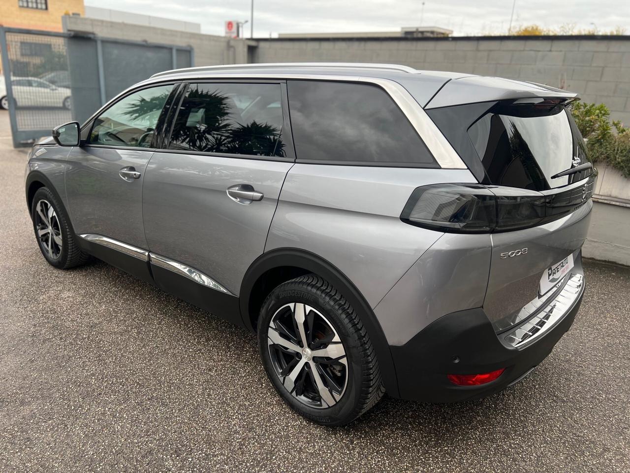 Peugeot 5008 1.5 bluehdi 130cv Allure Pack et8 7 POSTI LED/CAMERA PERFETTA!