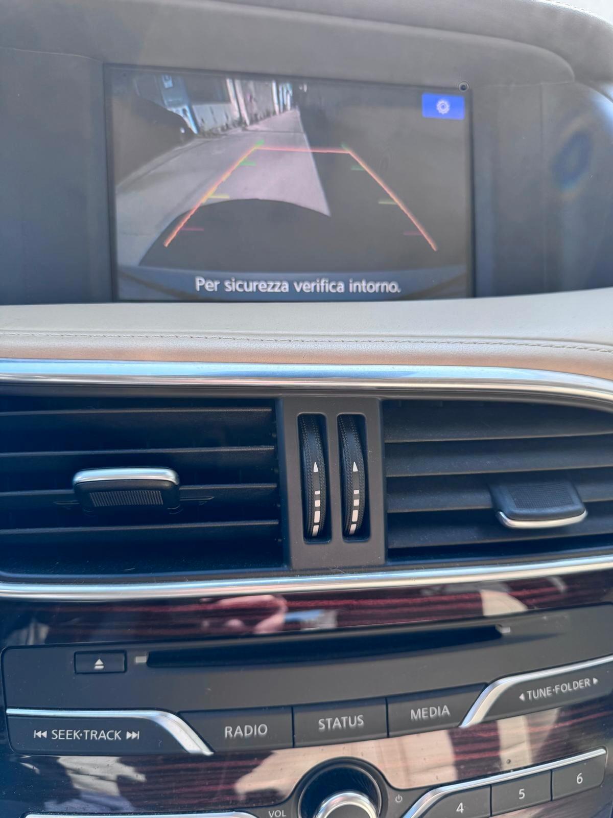 Infiniti Q30 2.2 diesel DCT AWD Luxe Tech