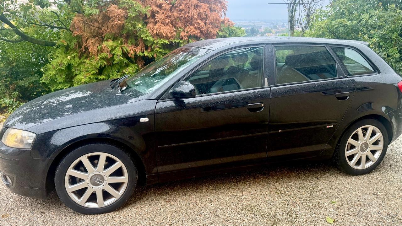 Audi A3 S-Line QUATTRO