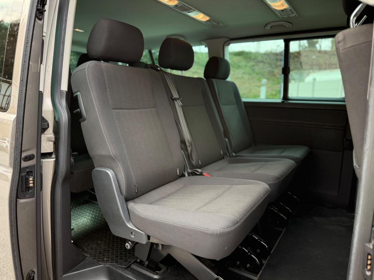 Volkswagen Caravelle 2.0 TDI 150CV DSG PL 9 POSTI