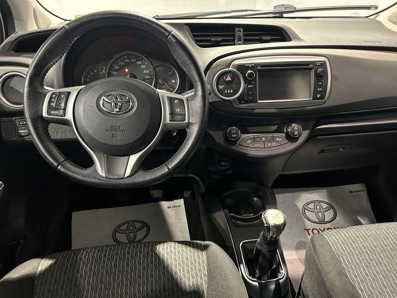 Toyota Yaris Yaris 1.0 5 porte Lounge X NEOPATENTATI