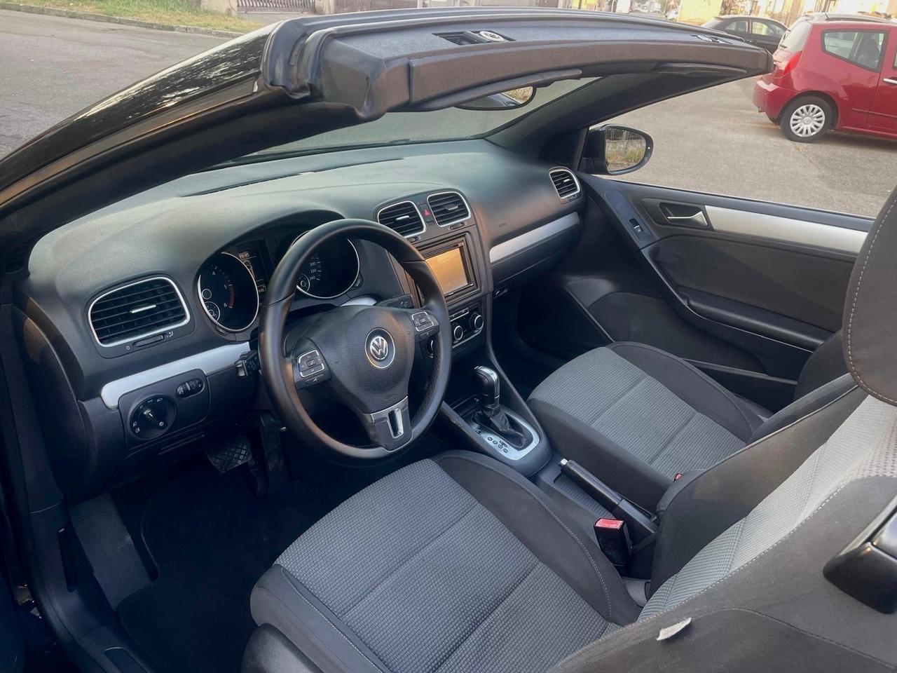 Volkswagen Golf Cabriolet 2.0 TDI DSG BlueM. Tech. 2013
