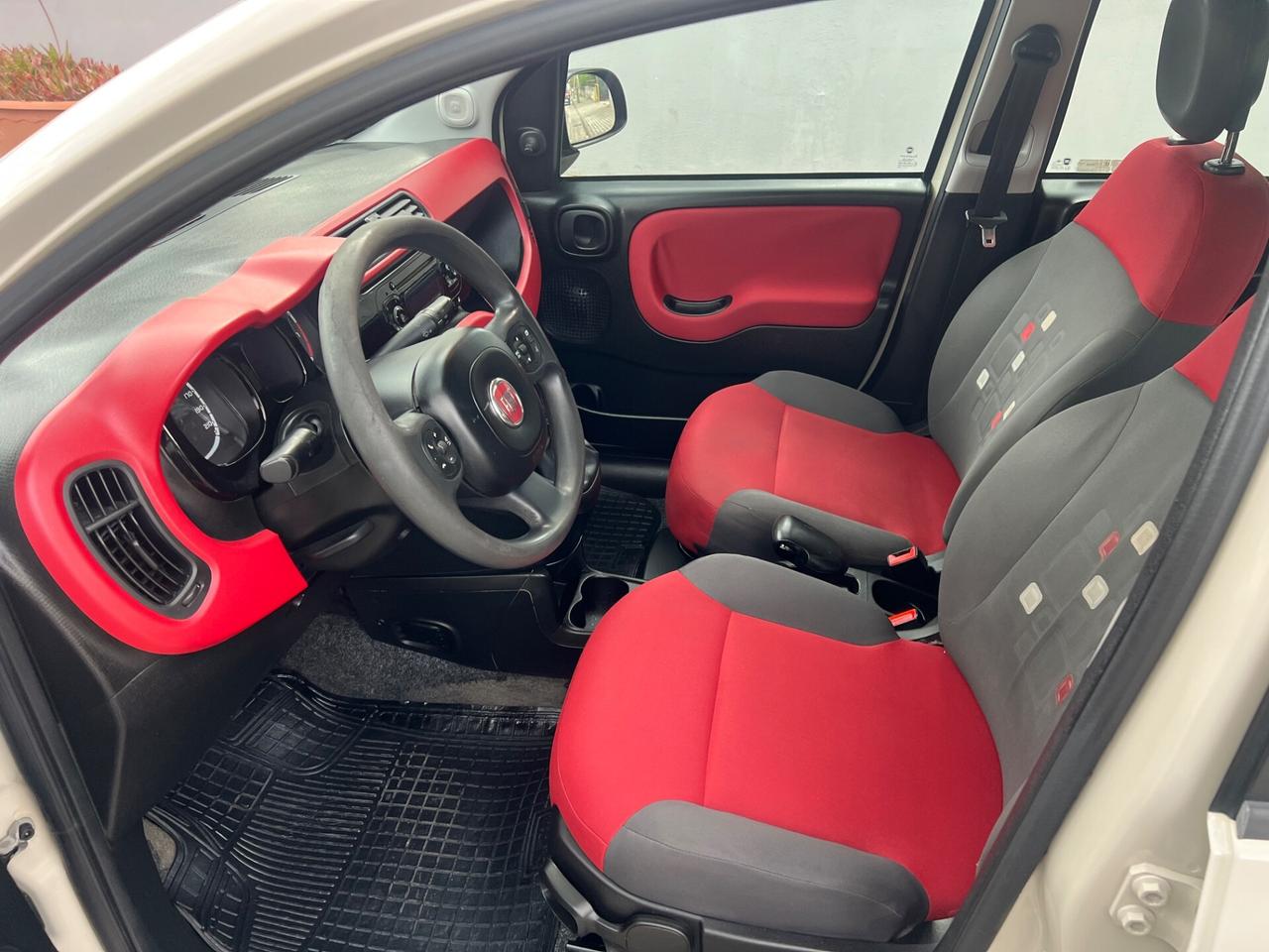 Fiat Panda 1.2 Gpl originale della casa Lounge 2016