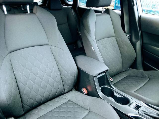 TOYOTA Corolla Cross 2.0 Hybrid 197 CV E-CVT AWD-i Lounge - PROMO