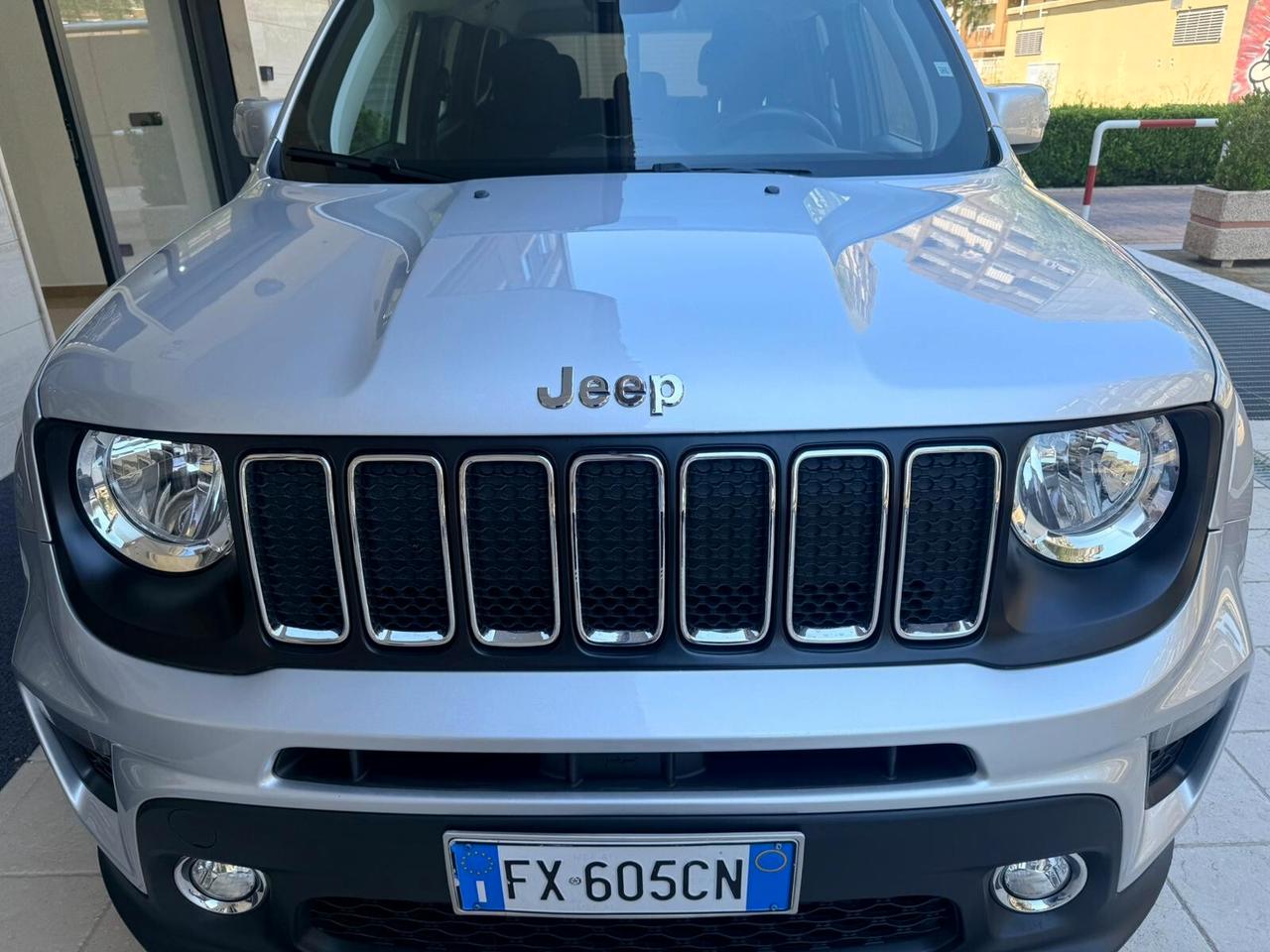 Jeep Renegade 1.6 Mjt DDCT 120 CV Longitude