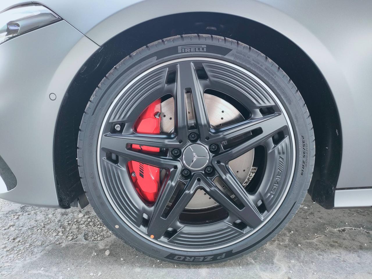 Mercedes-Benz Mercedes-AMG A 35 4MATIC