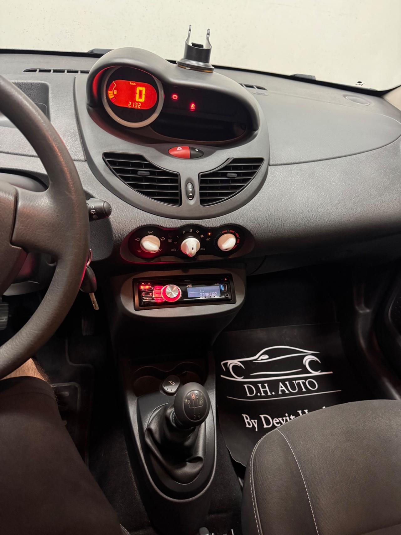 Renault Twingo 1.2 16V Live