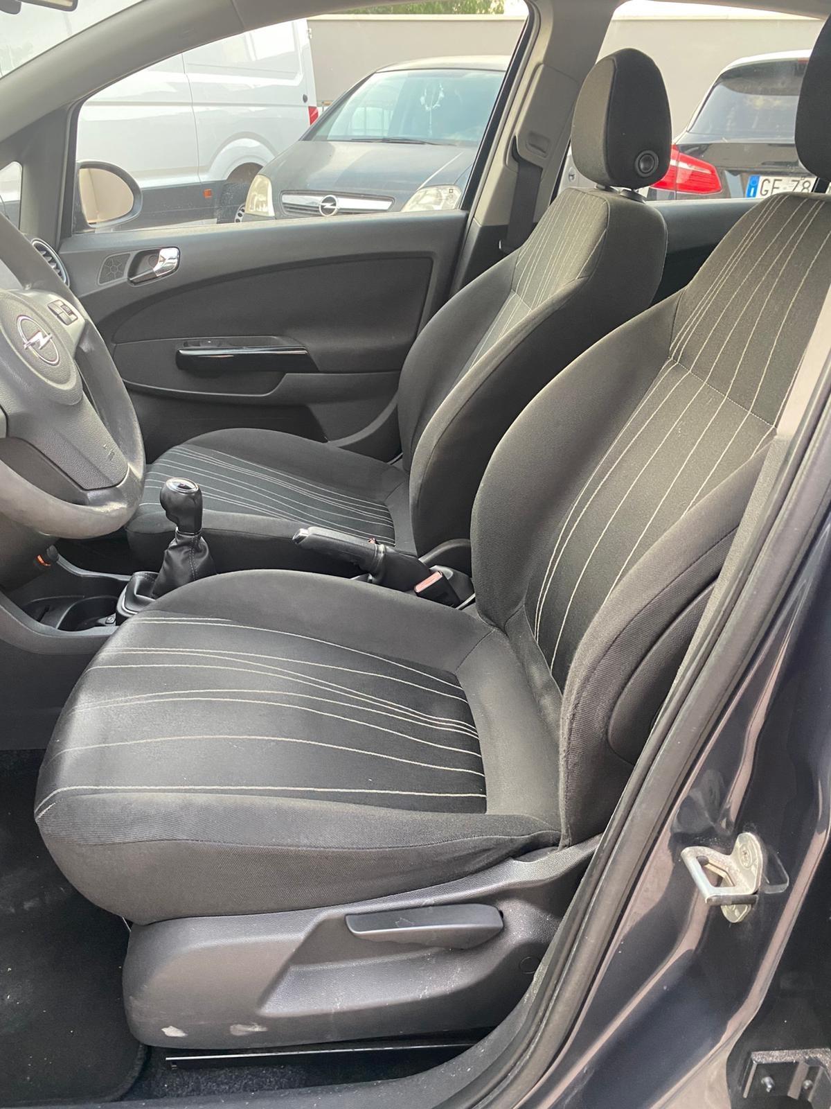 Opel Corsa 1.3 CDTI 75CV ecoFLEX 5 porte Cosmo