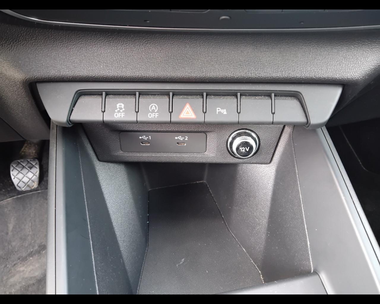 AUDI A1 II 2022 allstreet - A1 allstreet 30 1.0 tfsi Identity Con