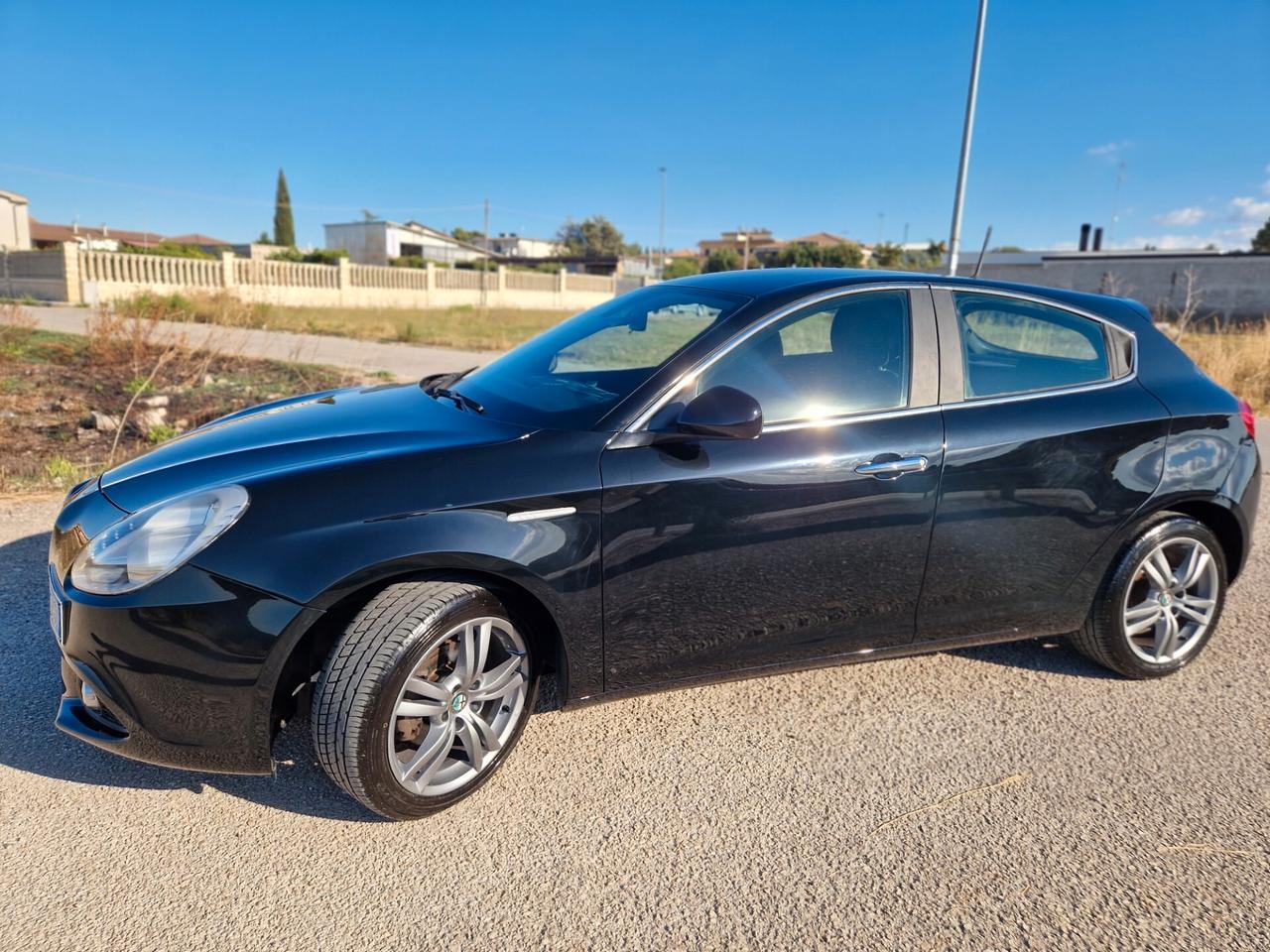 Alfa Romeo Giulietta 1.6 JTDm-2 105 CV Exclusive