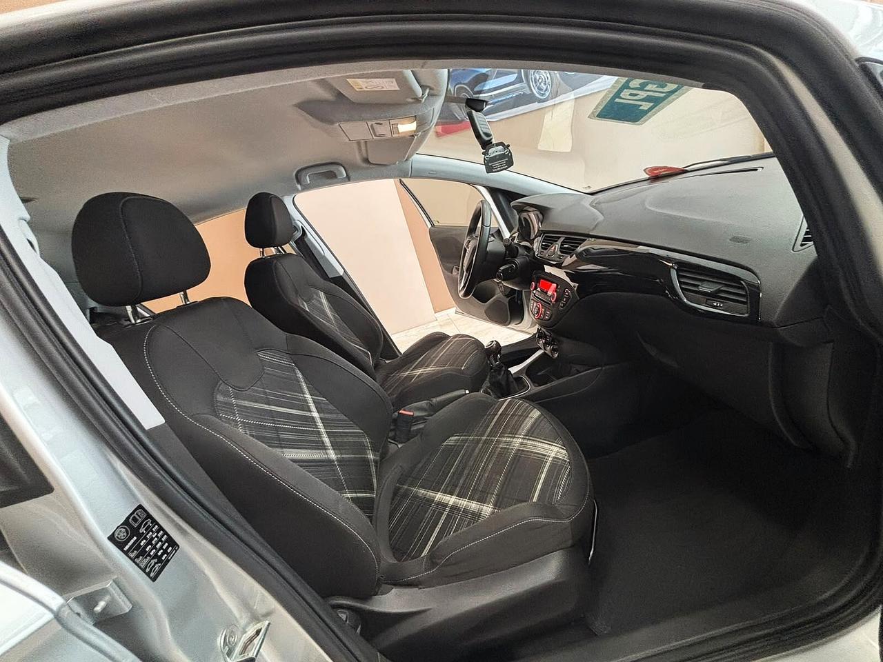 Opel Corsa 1.4 90CV GPL ** perfette condizioni **